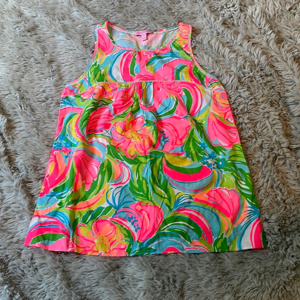 Lilly Pulitzer colorful so a peeling flutter tank top